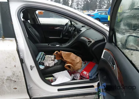 2015 Lincoln Mkz Hybrid from USA, damaged, VIN 3LN6L2LU7FR618576